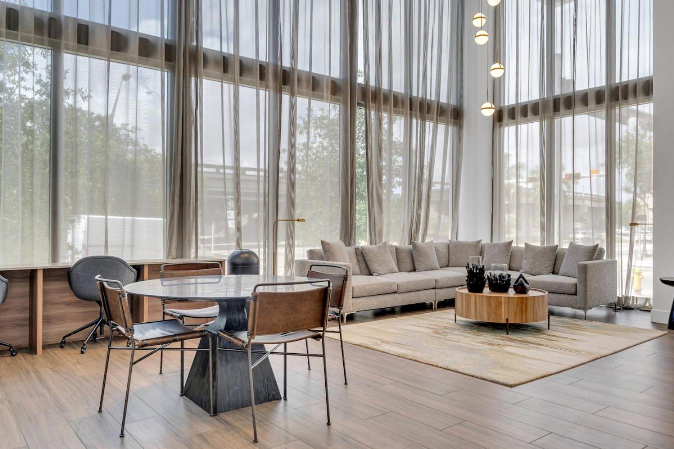 Modern Unit Mins From Brickell With Free Parking Apartamento
